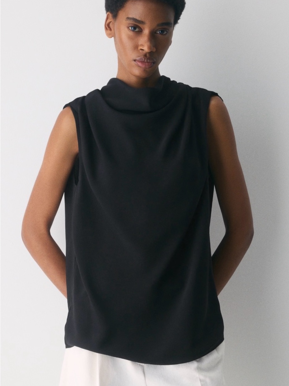 Aritzia Carter blouse